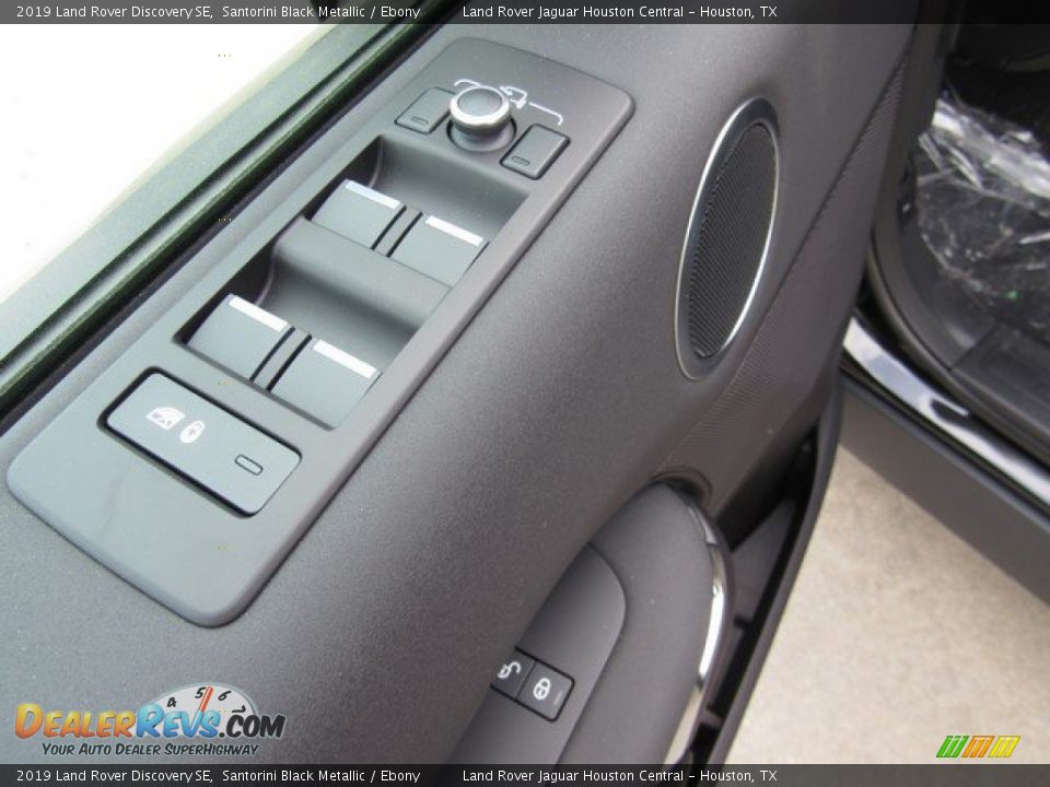 2019 Land Rover Discovery SE Santorini Black Metallic / Ebony Photo #24