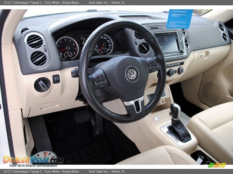 2017 Volkswagen Tiguan S Pure White / Beige/Black Photo #14