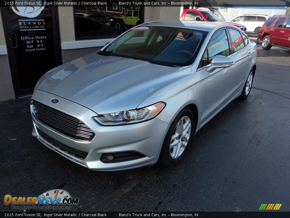2015 Ford Fusion SE Ingot Silver Metallic / Charcoal Black Photo #2