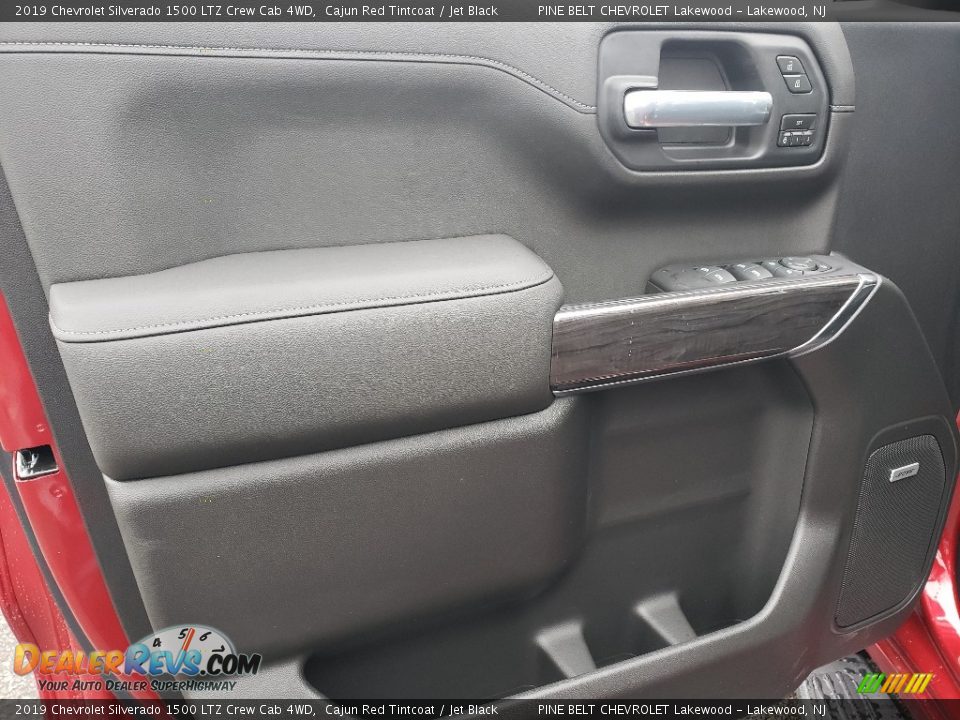 2019 Chevrolet Silverado 1500 LTZ Crew Cab 4WD Cajun Red Tintcoat / Jet Black Photo #8