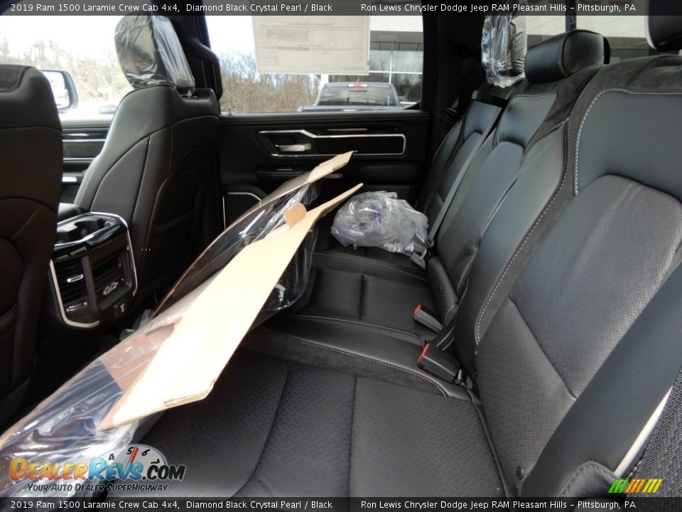 2019 Ram 1500 Laramie Crew Cab 4x4 Diamond Black Crystal Pearl / Black Photo #11
