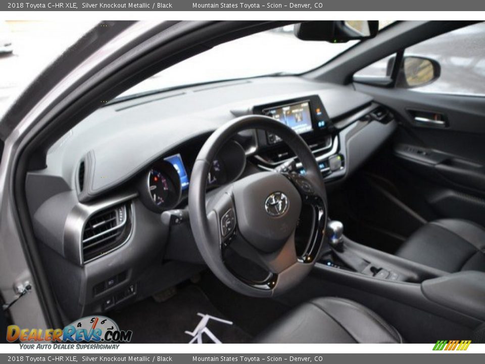 2018 Toyota C-HR XLE Silver Knockout Metallic / Black Photo #10