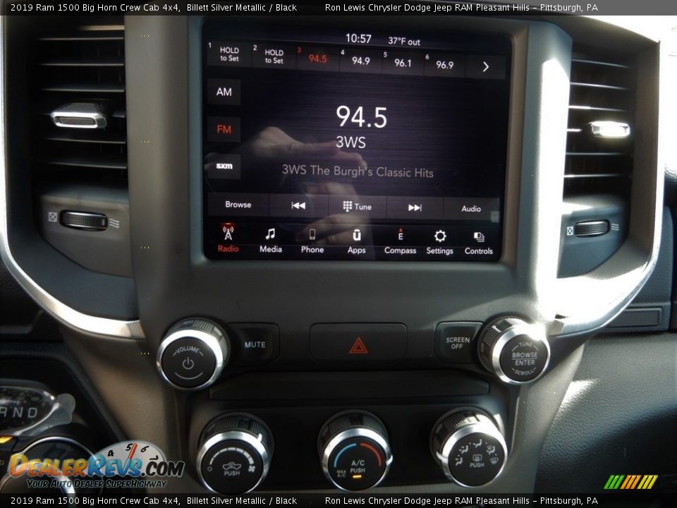 2019 Ram 1500 Big Horn Crew Cab 4x4 Billett Silver Metallic / Black Photo #20