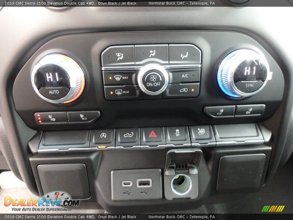 Controls of 2019 GMC Sierra 1500 Elevation Double Cab 4WD Photo #18