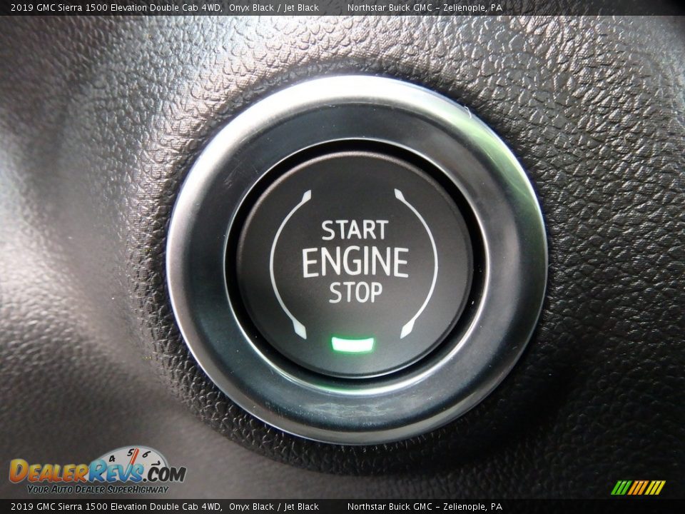 Controls of 2019 GMC Sierra 1500 Elevation Double Cab 4WD Photo #20