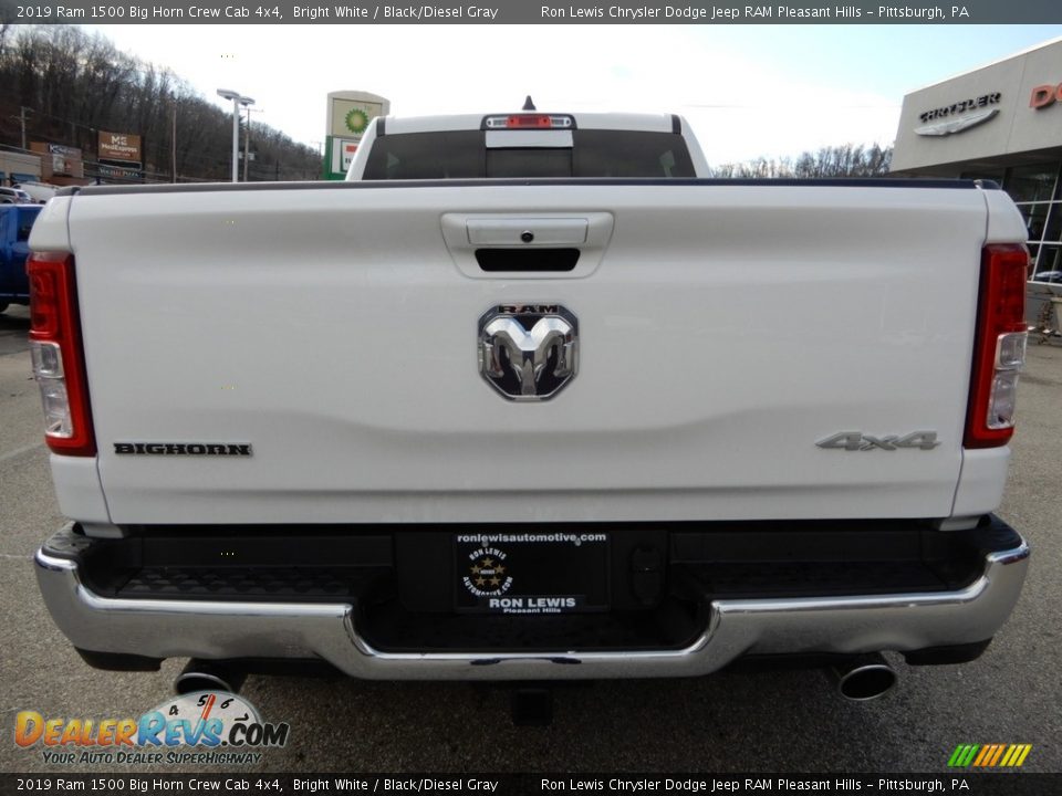 2019 Ram 1500 Big Horn Crew Cab 4x4 Bright White / Black/Diesel Gray Photo #4
