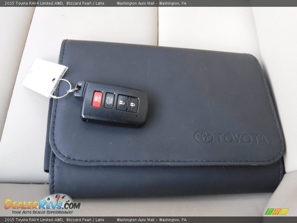 2015 Toyota RAV4 Limited AWD Blizzard Pearl / Latte Photo #28