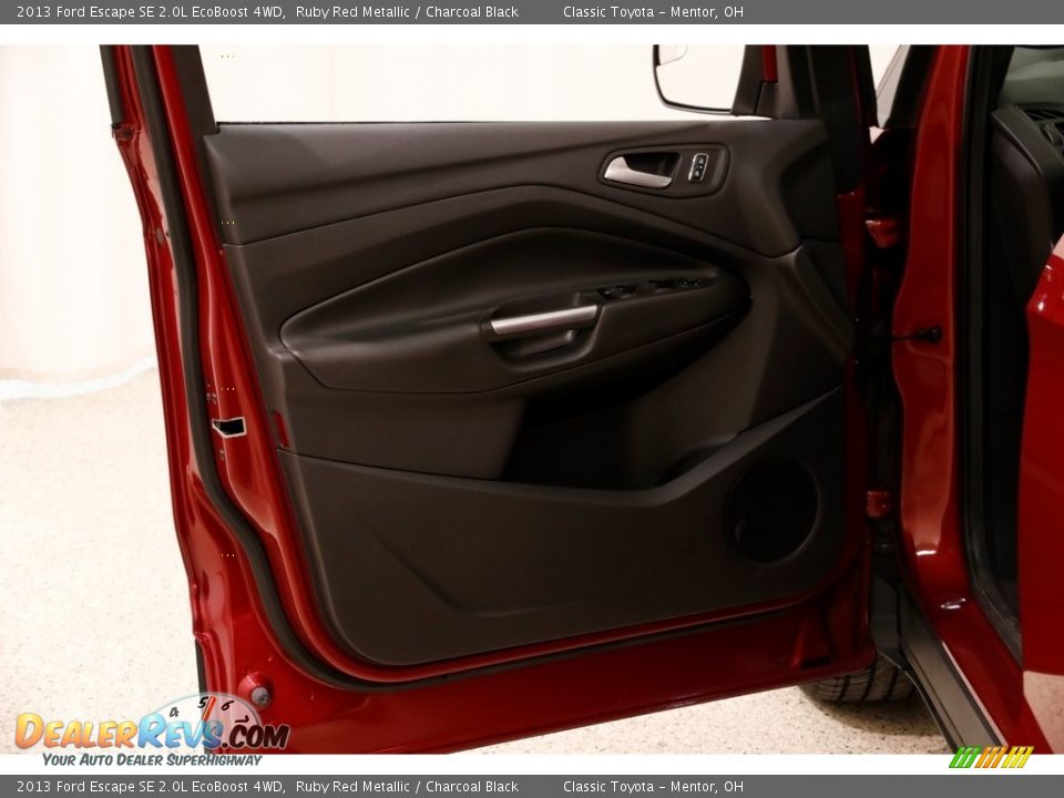 2013 Ford Escape SE 2.0L EcoBoost 4WD Ruby Red Metallic / Charcoal Black Photo #4