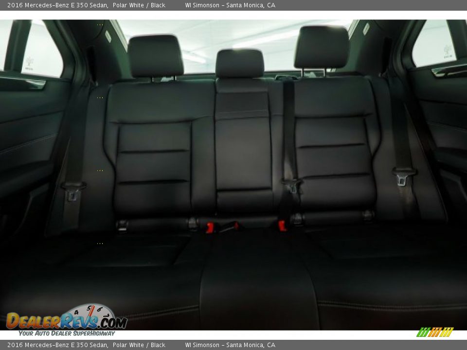 2016 Mercedes-Benz E 350 Sedan Polar White / Black Photo #33