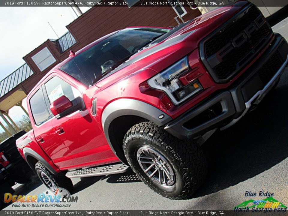 2019 Ford F150 SVT Raptor SuperCrew 4x4 Ruby Red / Raptor Black Photo #36