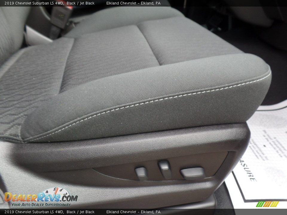 2019 Chevrolet Suburban LS 4WD Black / Jet Black Photo #15