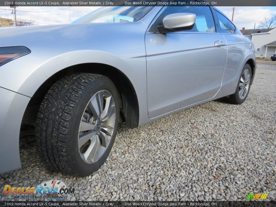 2009 Honda Accord LX-S Coupe Alabaster Silver Metallic / Gray Photo #8