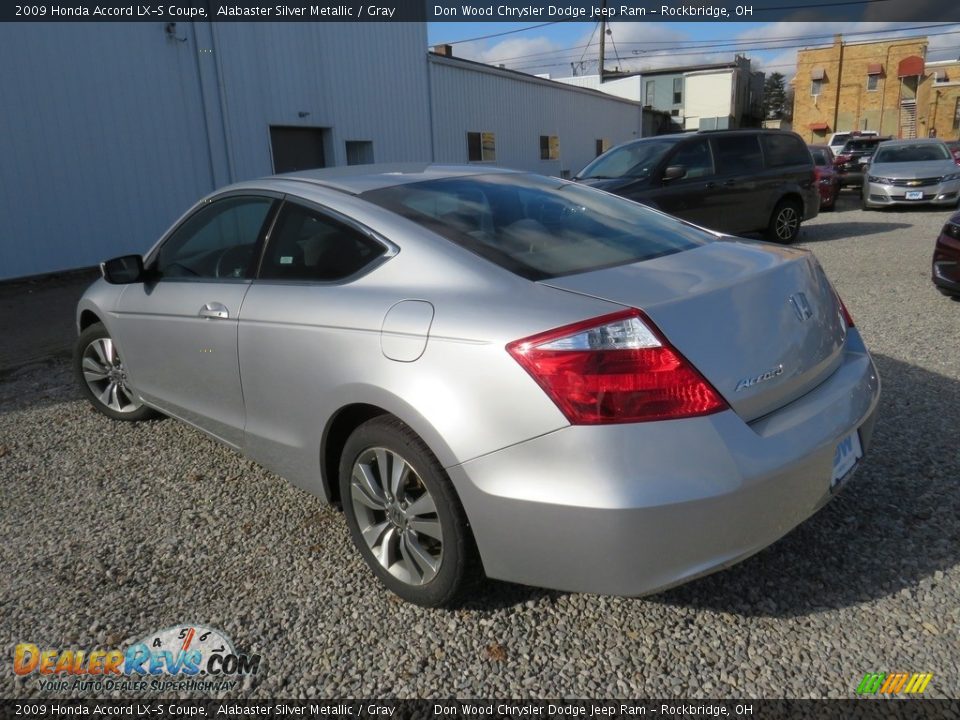 2009 Honda Accord LX-S Coupe Alabaster Silver Metallic / Gray Photo #10