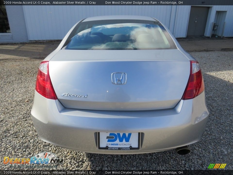 2009 Honda Accord LX-S Coupe Alabaster Silver Metallic / Gray Photo #11