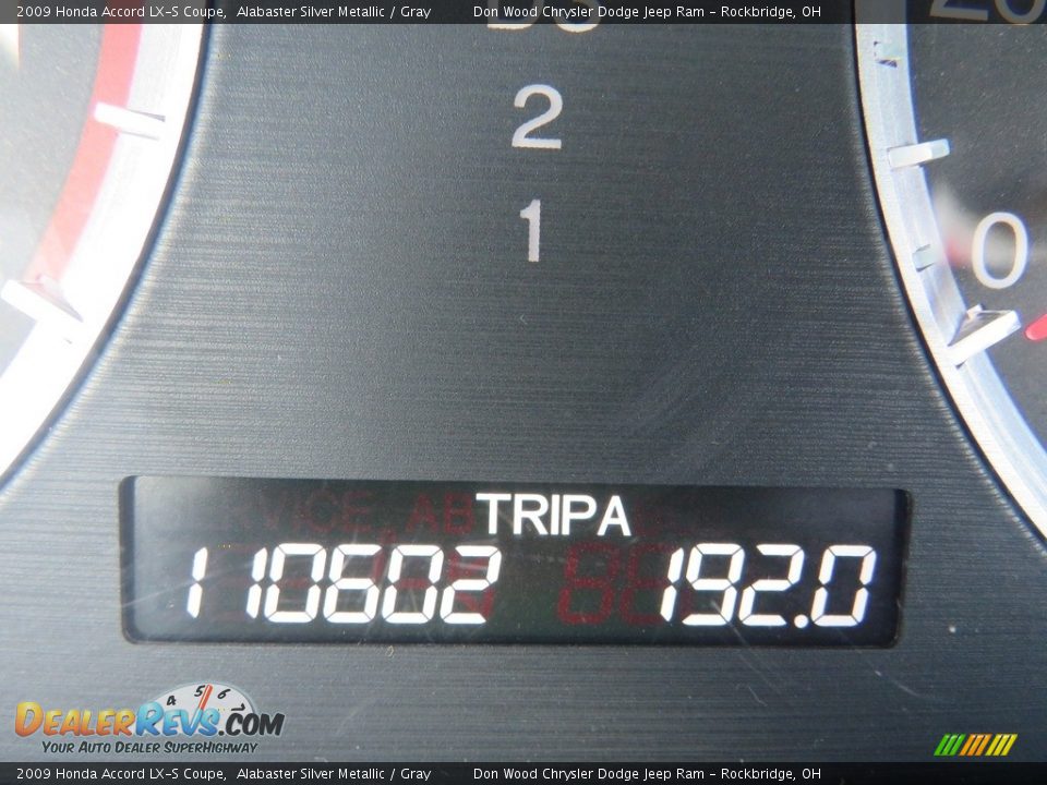 2009 Honda Accord LX-S Coupe Alabaster Silver Metallic / Gray Photo #19