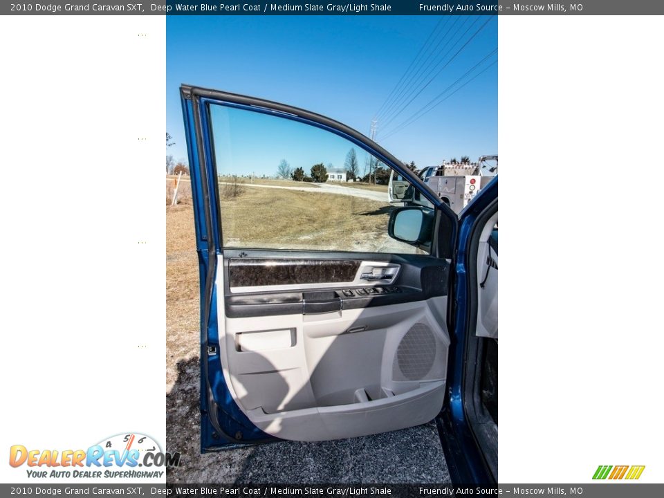 2010 Dodge Grand Caravan SXT Deep Water Blue Pearl Coat / Medium Slate Gray/Light Shale Photo #28