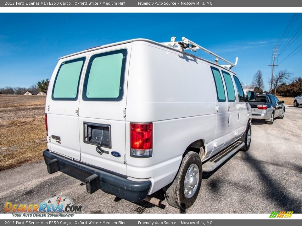 2013 Ford E Series Van E250 Cargo Oxford White / Medium Flint Photo #10