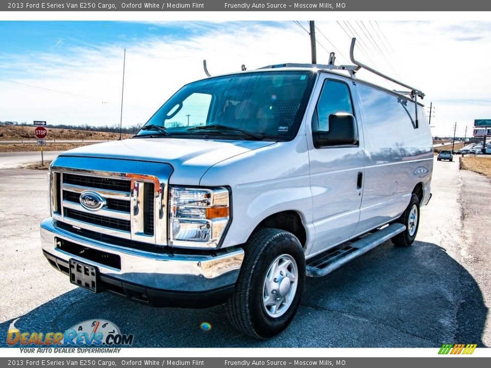 2013 Ford E Series Van E250 Cargo Oxford White / Medium Flint Photo #14