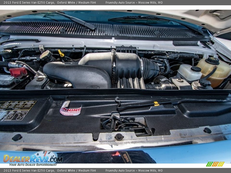 2013 Ford E Series Van E250 Cargo Oxford White / Medium Flint Photo #21