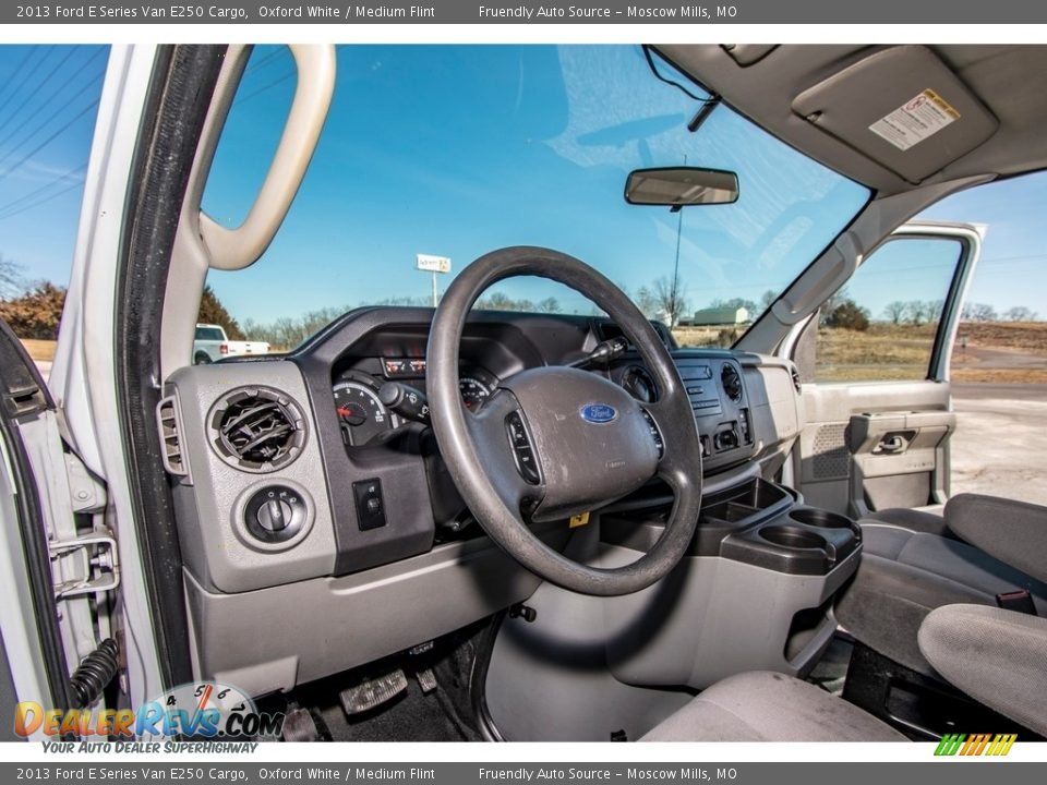 2013 Ford E Series Van E250 Cargo Oxford White / Medium Flint Photo #26