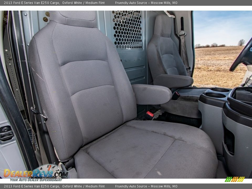 2013 Ford E Series Van E250 Cargo Oxford White / Medium Flint Photo #28