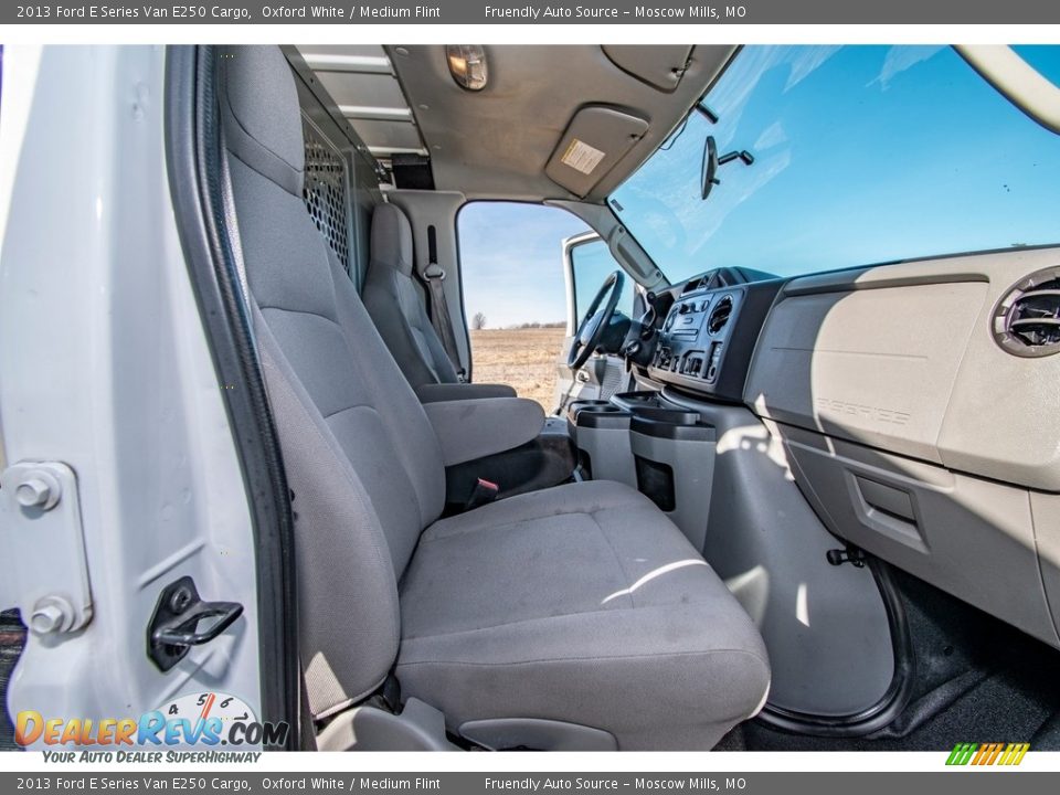 2013 Ford E Series Van E250 Cargo Oxford White / Medium Flint Photo #29