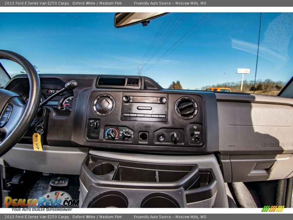 2013 Ford E Series Van E250 Cargo Oxford White / Medium Flint Photo #33