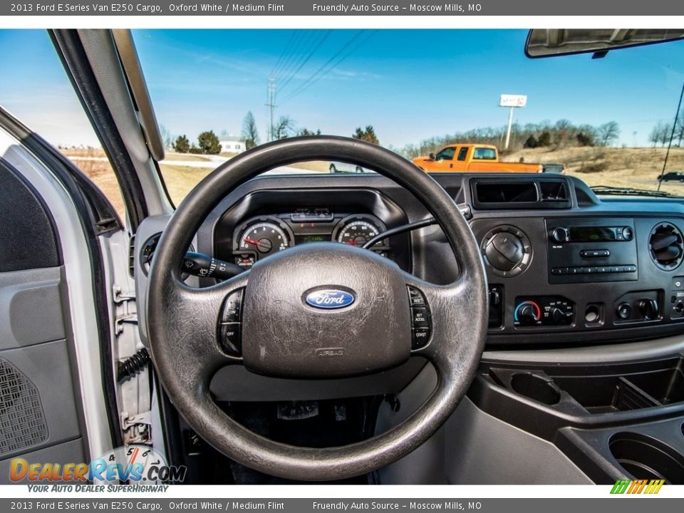 2013 Ford E Series Van E250 Cargo Oxford White / Medium Flint Photo #34