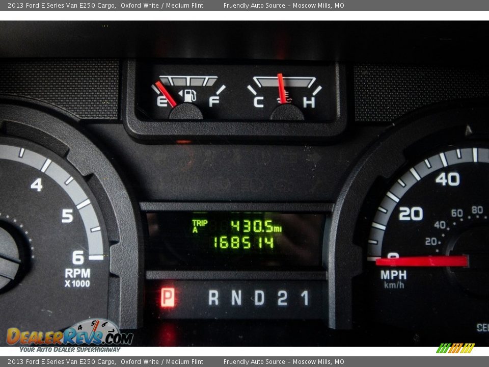 2013 Ford E Series Van E250 Cargo Oxford White / Medium Flint Photo #36