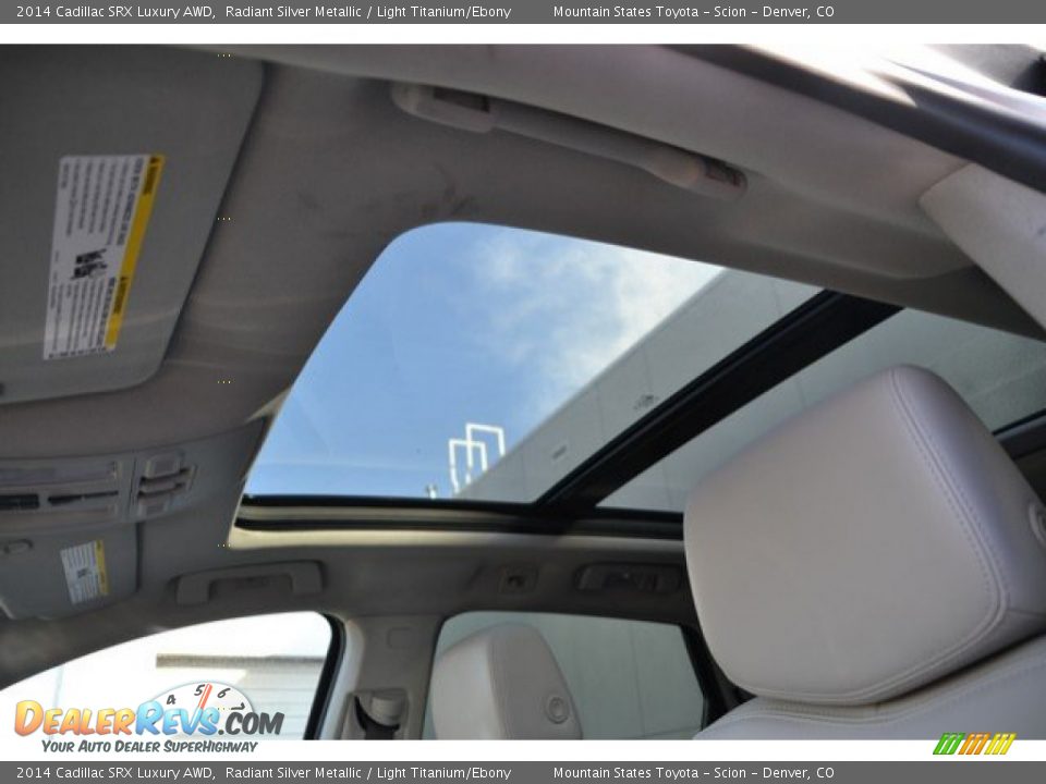 2014 Cadillac SRX Luxury AWD Radiant Silver Metallic / Light Titanium/Ebony Photo #10