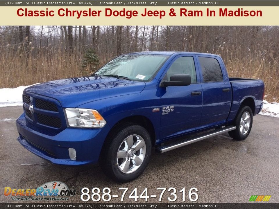2019 Ram 1500 Classic Tradesman Crew Cab 4x4 Blue Streak Pearl / Black/Diesel Gray Photo #1