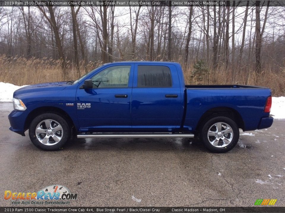 2019 Ram 1500 Classic Tradesman Crew Cab 4x4 Blue Streak Pearl / Black/Diesel Gray Photo #3