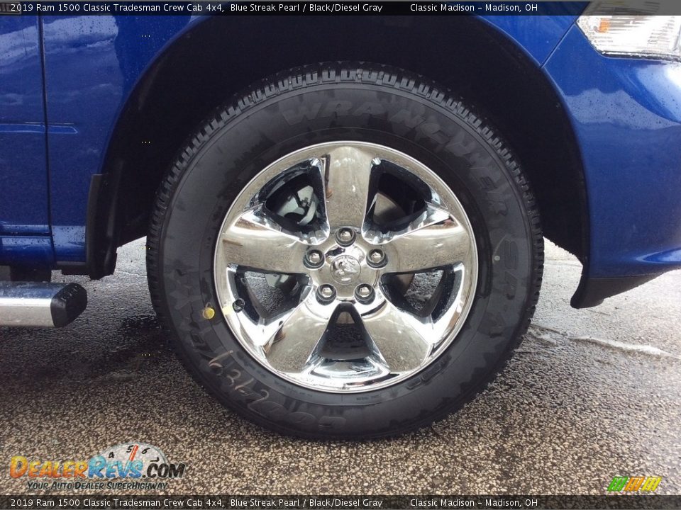 2019 Ram 1500 Classic Tradesman Crew Cab 4x4 Blue Streak Pearl / Black/Diesel Gray Photo #7