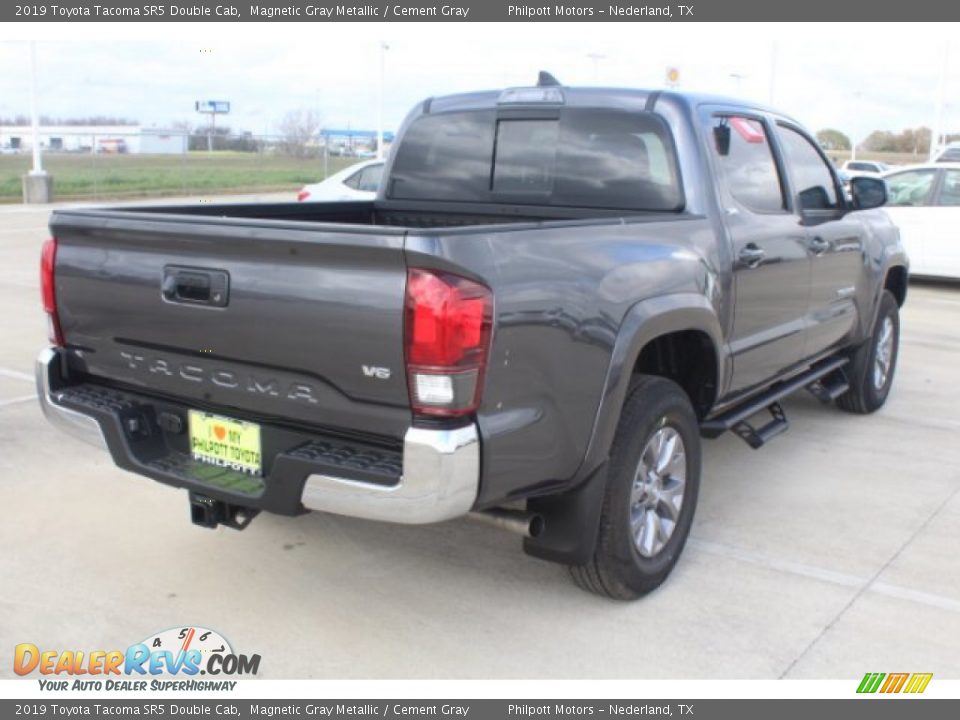 2019 Toyota Tacoma SR5 Double Cab Magnetic Gray Metallic / Cement Gray Photo #8