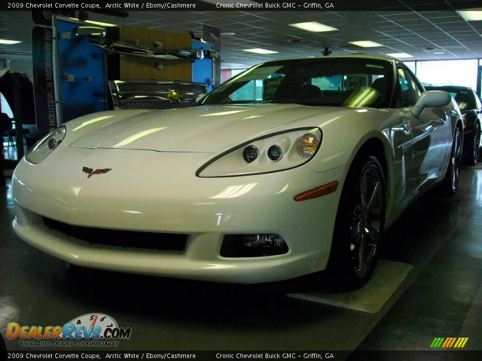 2009 Chevrolet Corvette Coupe Arctic White / Ebony/Cashmere Photo #1