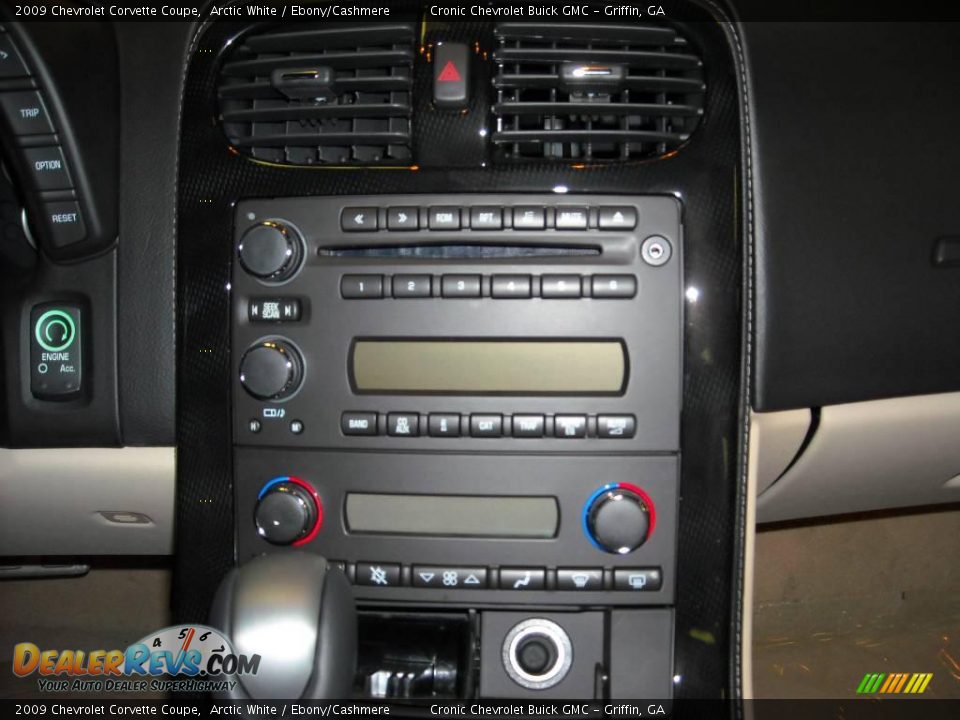 2009 Chevrolet Corvette Coupe Arctic White / Ebony/Cashmere Photo #13