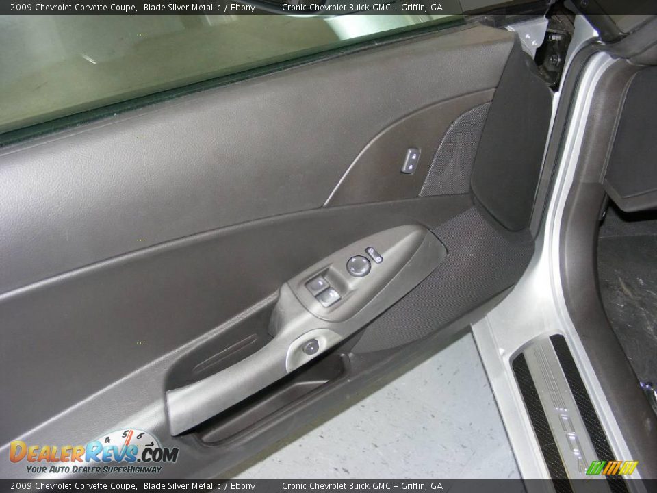 2009 Chevrolet Corvette Coupe Blade Silver Metallic / Ebony Photo #11
