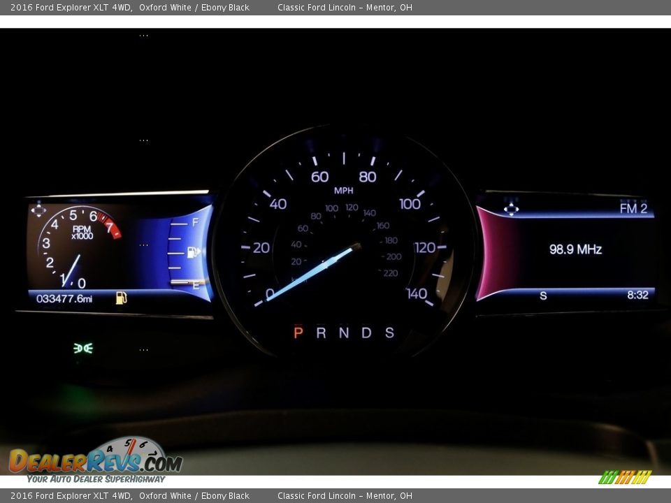 2016 Ford Explorer XLT 4WD Oxford White / Ebony Black Photo #8