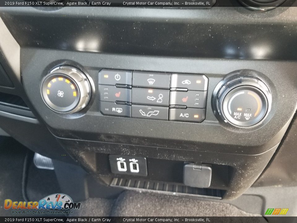 2019 Ford F150 XLT SuperCrew Agate Black / Earth Gray Photo #16