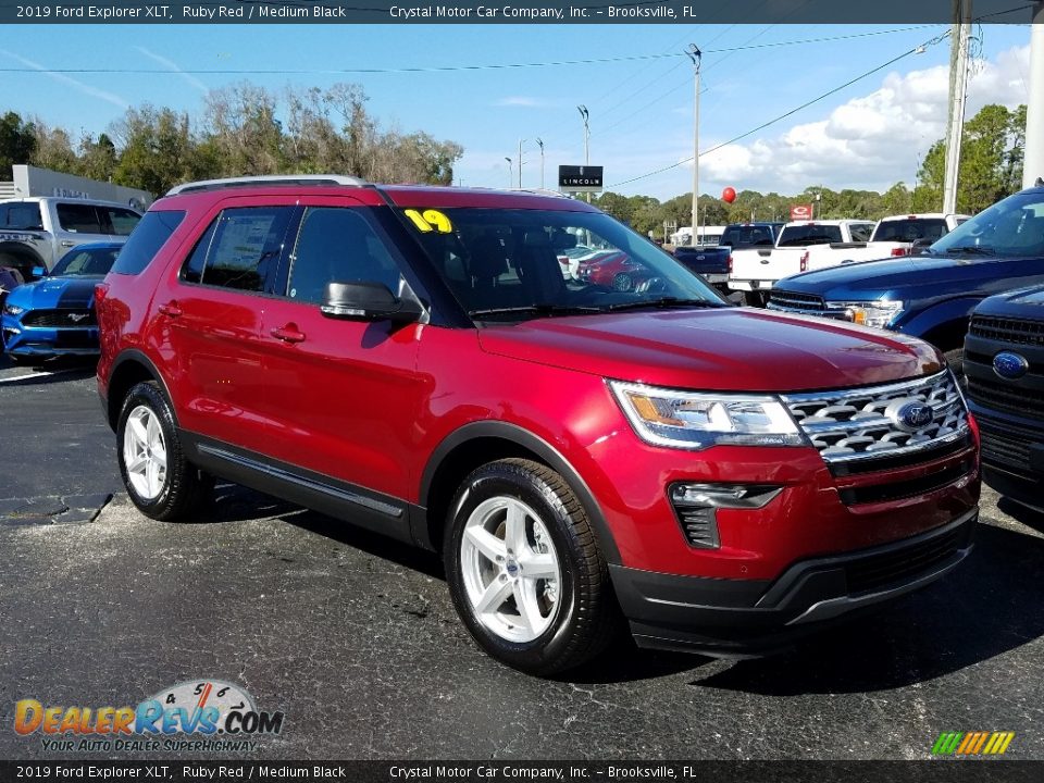 2019 Ford Explorer XLT Ruby Red / Medium Black Photo #7