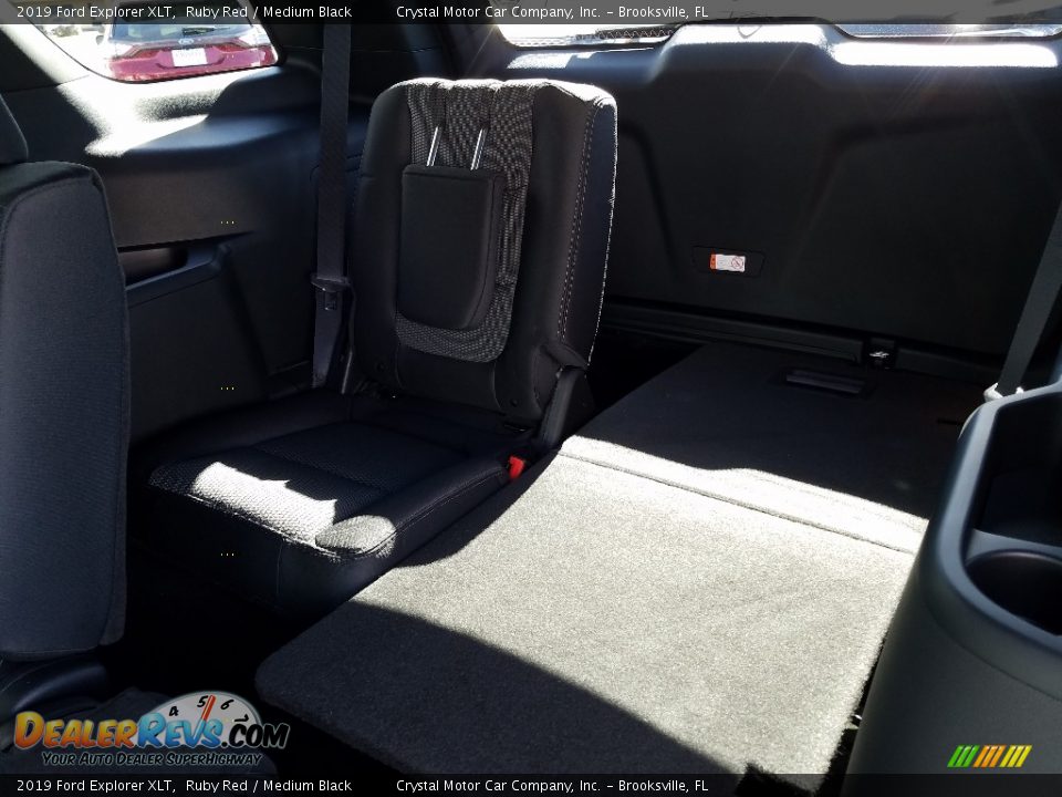 2019 Ford Explorer XLT Ruby Red / Medium Black Photo #10