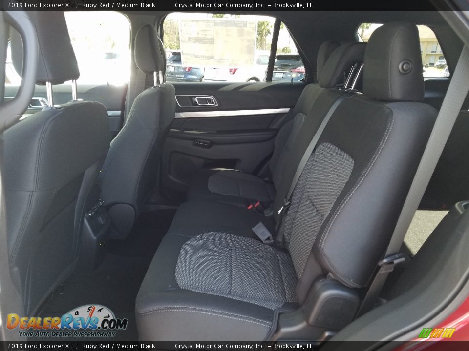 2019 Ford Explorer XLT Ruby Red / Medium Black Photo #11