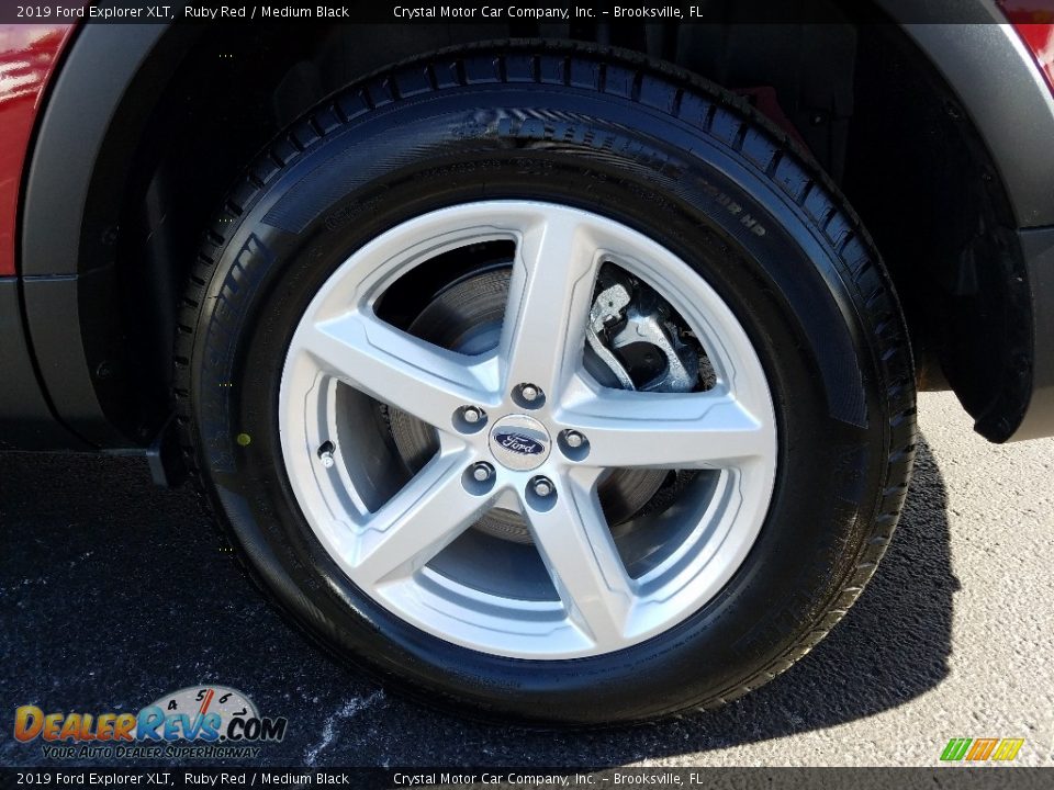 2019 Ford Explorer XLT Ruby Red / Medium Black Photo #20