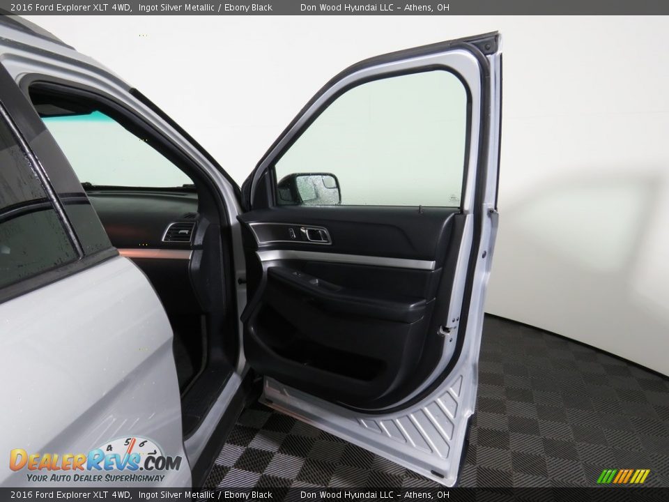 2016 Ford Explorer XLT 4WD Ingot Silver Metallic / Ebony Black Photo #7