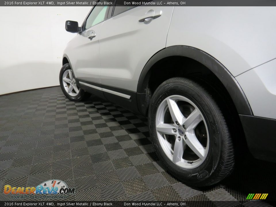 2016 Ford Explorer XLT 4WD Ingot Silver Metallic / Ebony Black Photo #9