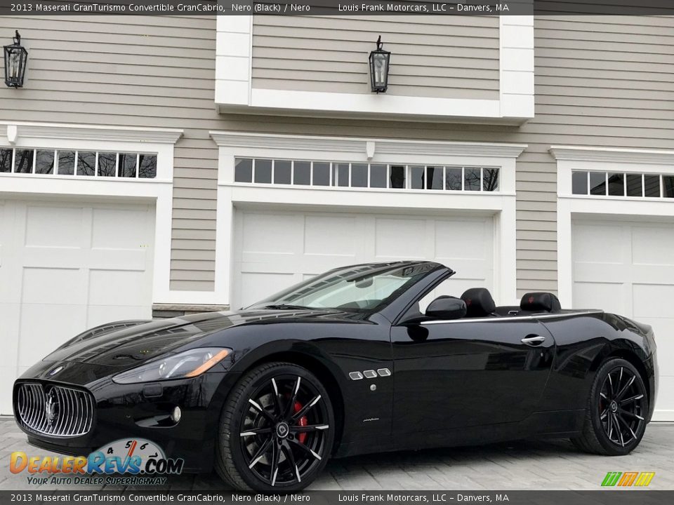 Front 3/4 View of 2013 Maserati GranTurismo Convertible GranCabrio Photo #15