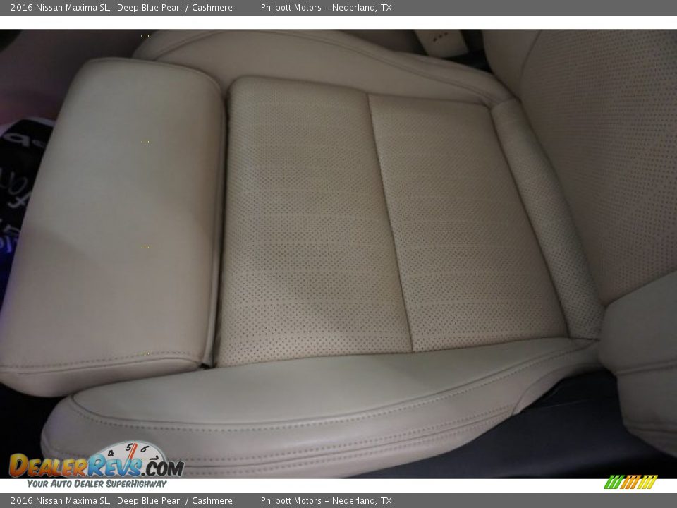 2016 Nissan Maxima SL Deep Blue Pearl / Cashmere Photo #12