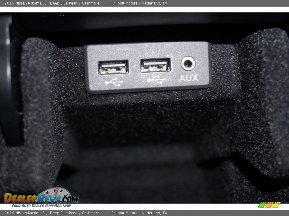 2016 Nissan Maxima SL Deep Blue Pearl / Cashmere Photo #23