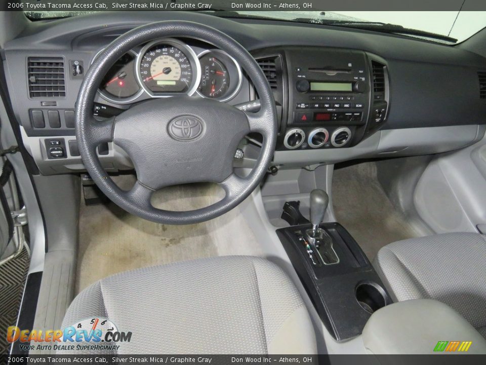 2006 Toyota Tacoma Access Cab Silver Streak Mica / Graphite Gray Photo #28