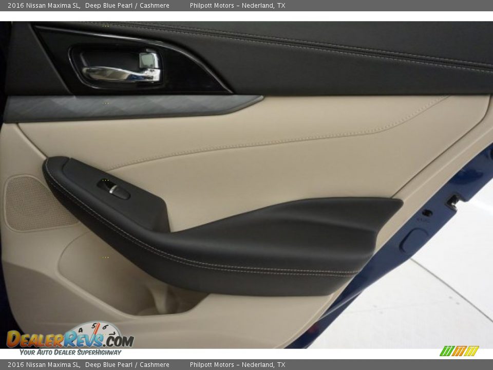 2016 Nissan Maxima SL Deep Blue Pearl / Cashmere Photo #29